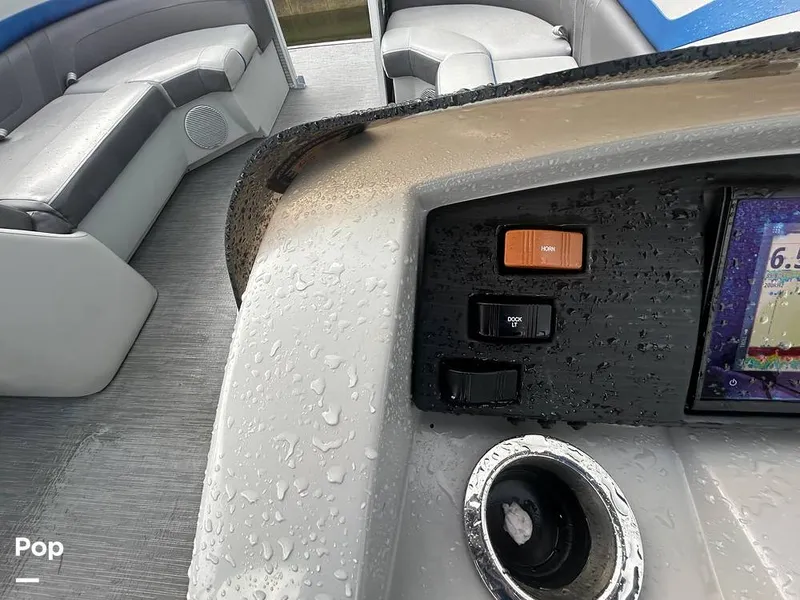 Slide: The Image of Bennington 22 SX 2023 - 15639053