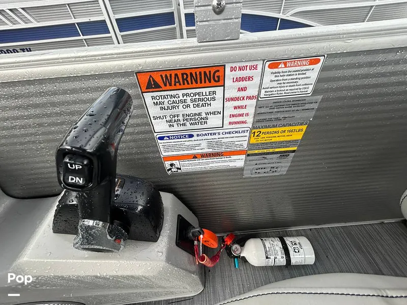 Slide: The Image of Bennington 22 SX 2023 - 15639057