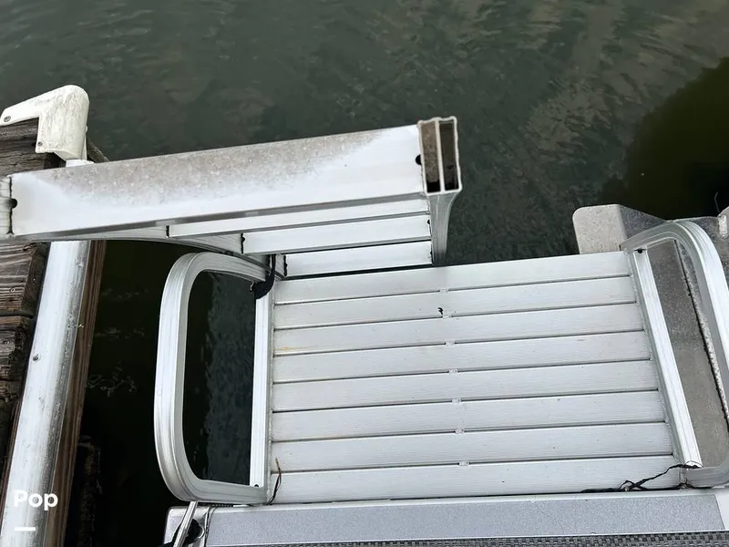 Slide: The Image of Bennington 22 S 2023 - 15677944