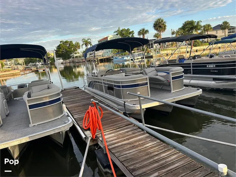 Slide: The Image of Bennington 22 S 2023 - 15677937