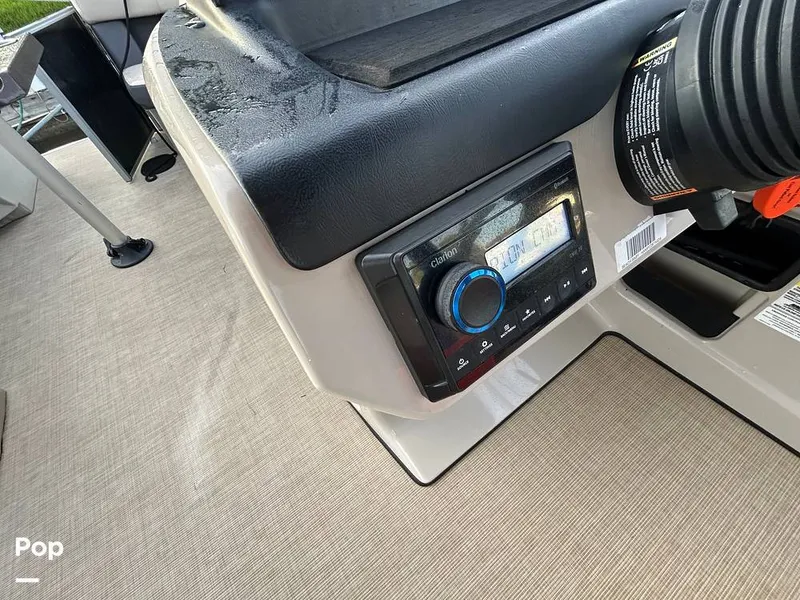 Slide: The Image of Harris 230 2024 - 15677917