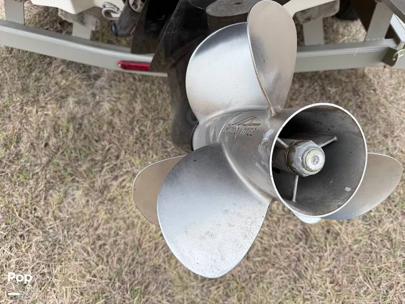 Slide: The Image of Sea Ray 240 Sundeck 2006 - 16168482