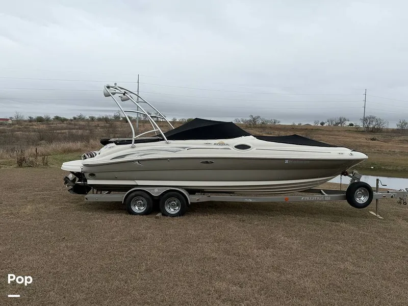 The Image of Sea Ray 240 Sundeck 2006 - 16168541