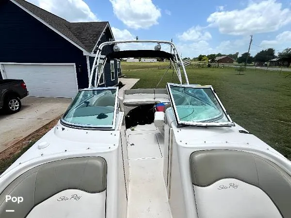 Slide: The Image of Sea Ray 240 Sundeck 2006 - 15589746