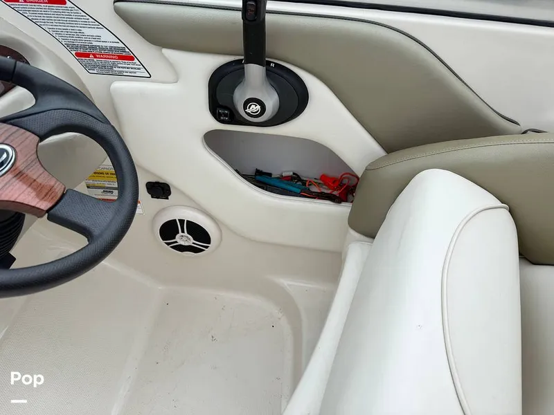 Slide: The Image of Sea Ray 240 Sundeck 2006 - 16168508