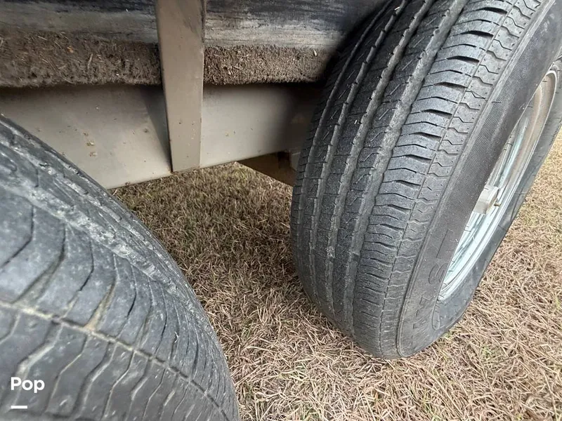 Slide: The Image of Sea Ray 240 Sundeck 2006 - 16168534