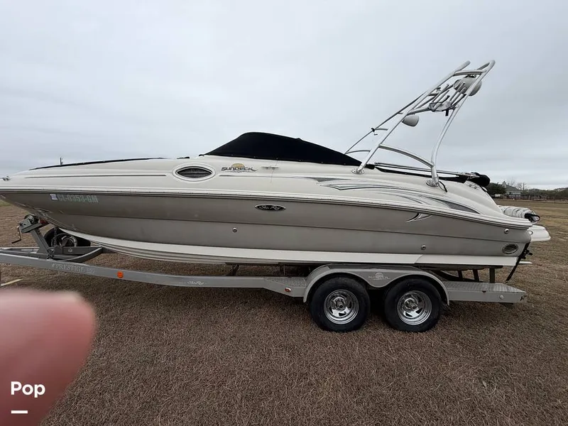 Slide: The Image of Sea Ray 240 Sundeck 2006 - 16168536