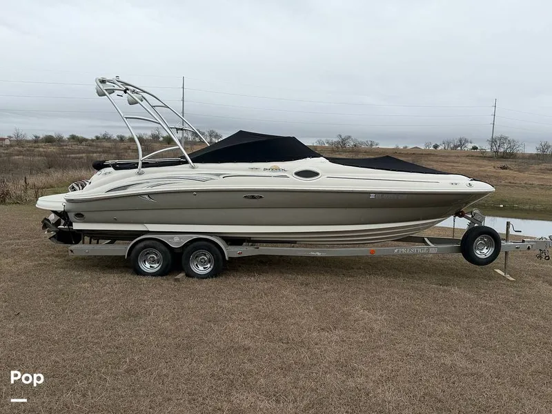 Slide: The Image of Sea Ray 240 Sundeck 2006 - 16168540