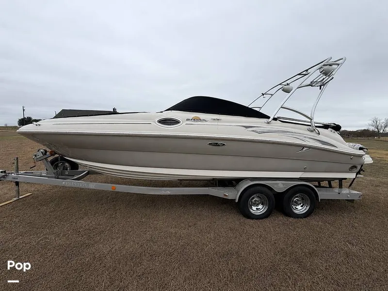 Slide: The Image of Sea Ray 240 Sundeck 2006 - 16524496