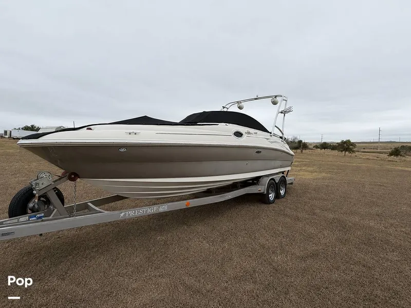 Slide: The Image of Sea Ray 240 Sundeck 2006 - 16524498
