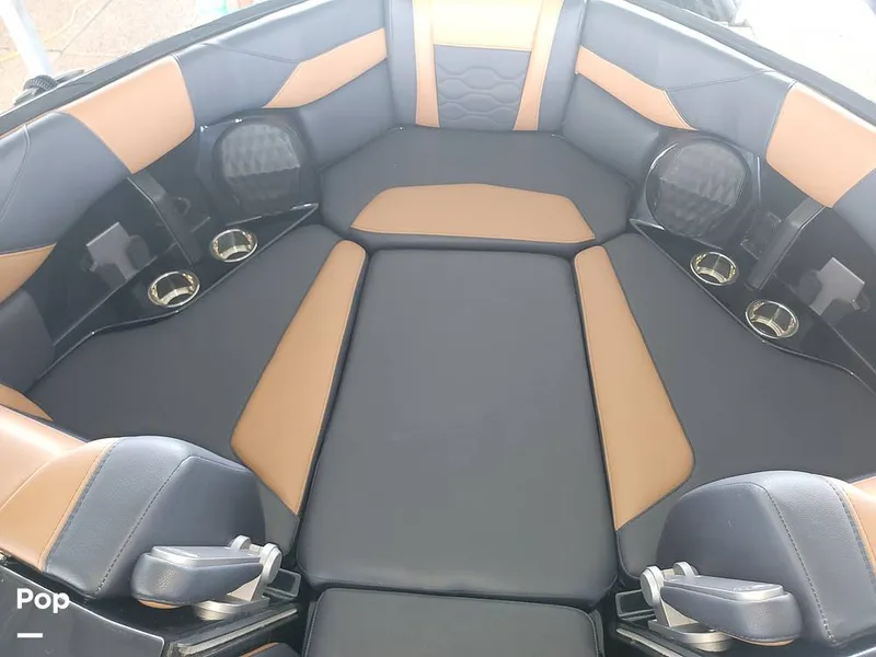 Slide: The Image of Malibu Wakesetter 23 LSV 2024 - 15605061