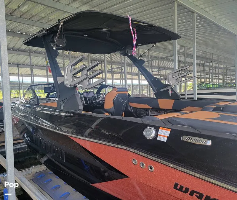 Slide: The Image of Malibu Wakesetter 23 LSV 2024 - 15605045