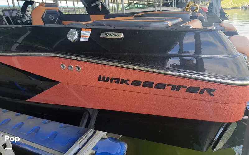 Slide: The Image of Malibu Wakesetter 23 LSV 2024 - 15605044