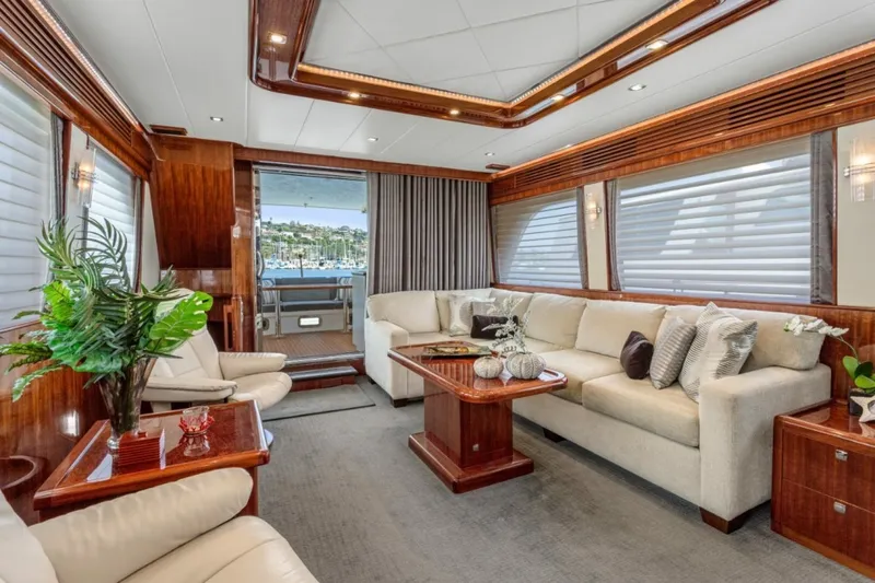 Slide: The Image of Hampton Yachts 760 Sky Lounge Motor Yachts 2014 - 2