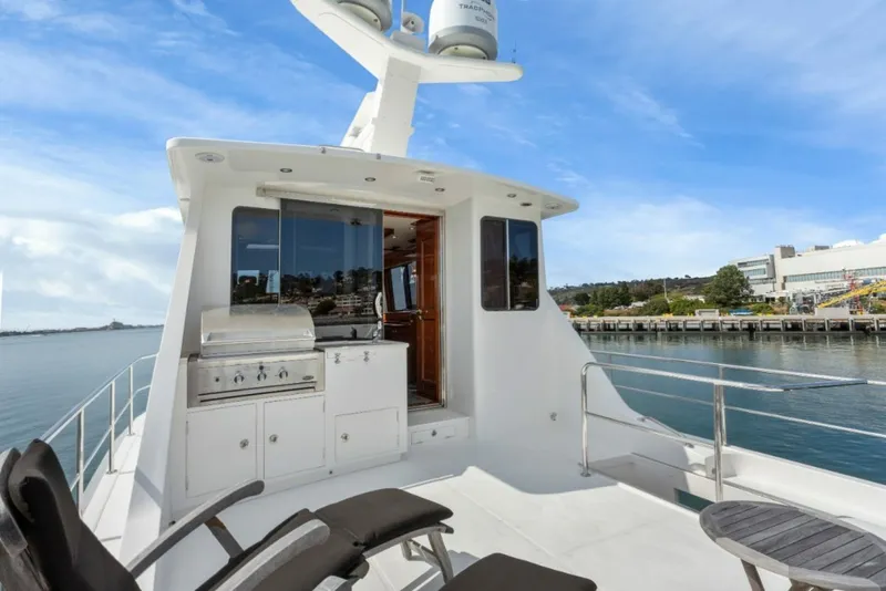 Slide: The Image of Hampton Yachts 760 Sky Lounge Motor Yachts 2014 - 23