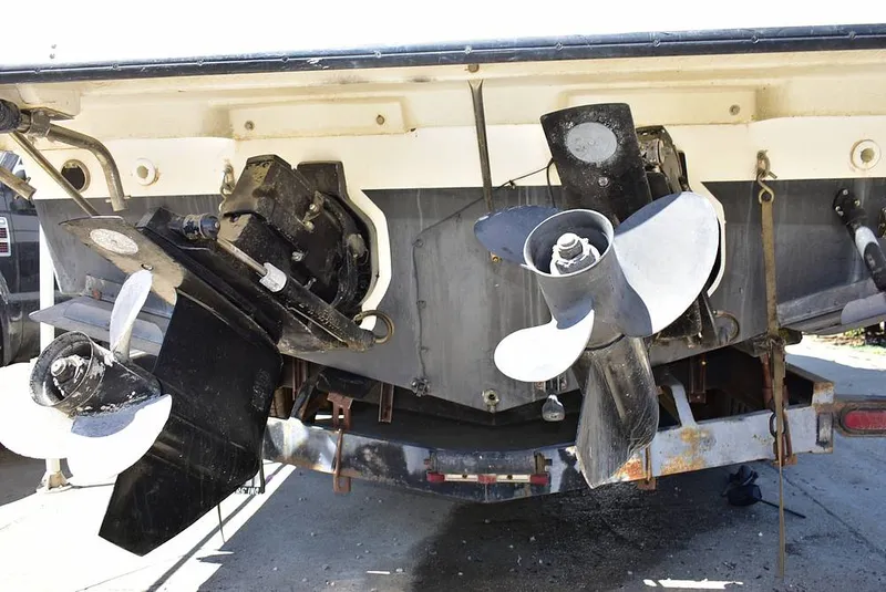 Slide: The Image of Bayliner 3258 Command Bridge 2001 - 15643893