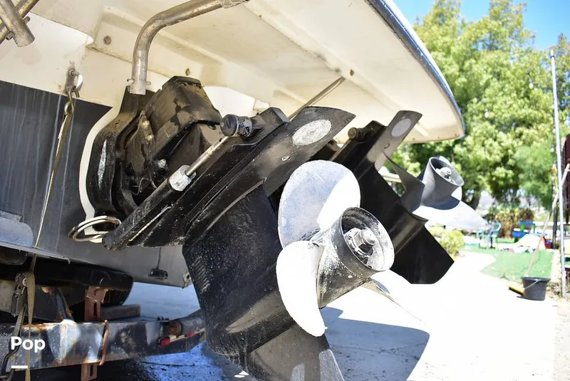 Slide: The Image of Bayliner 3258 Command Bridge 2001 - 15643896