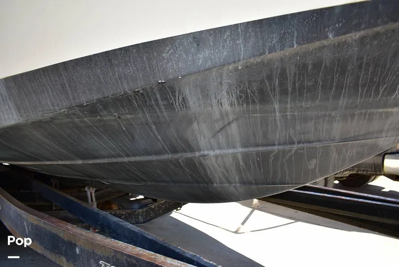 Slide: The Image of Bayliner 3258 Command Bridge 2001 - 15643899