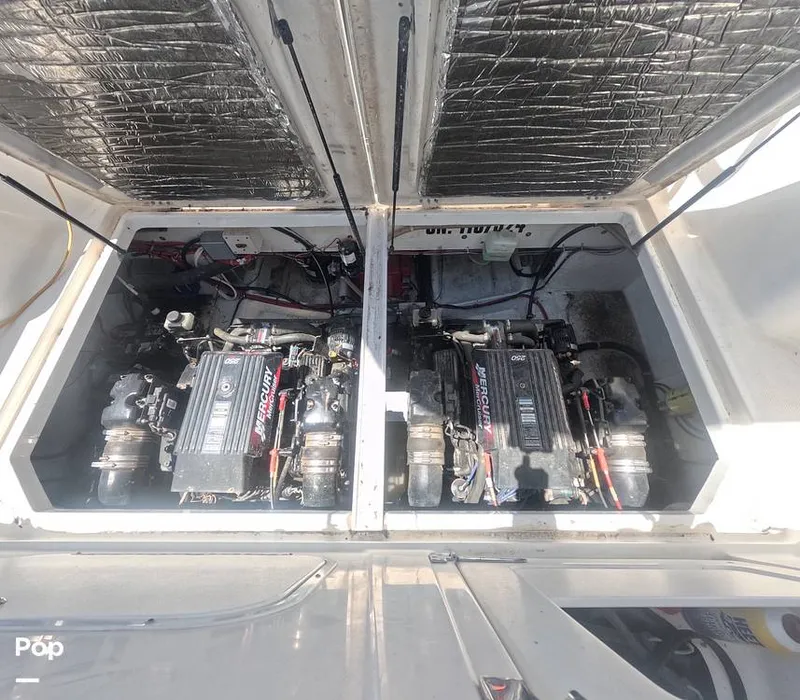 Slide: The Image of Bayliner 3258 Command Bridge 2001 - 15643815