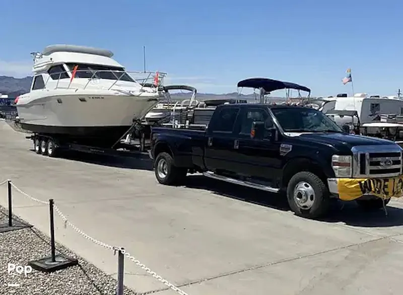 Slide: The Image of Bayliner 3258 Command Bridge 2001 - 15643822