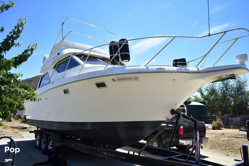 Slide: The Image of Bayliner 3258 Command Bridge 2001 - 15643824