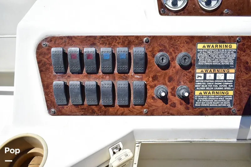 Slide: The Image of Bayliner 3258 Command Bridge 2001 - 15643832