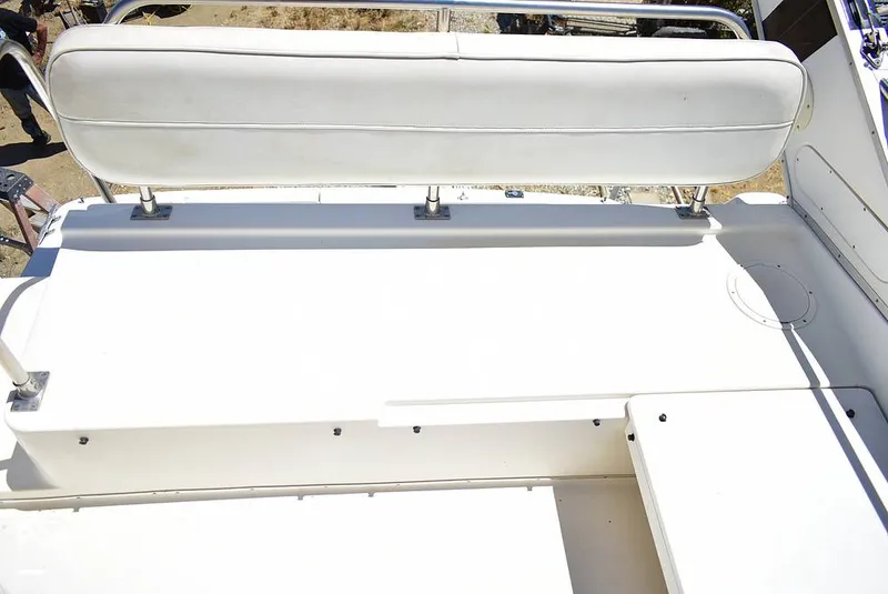 Slide: The Image of Bayliner 3258 Command Bridge 2001 - 15643839