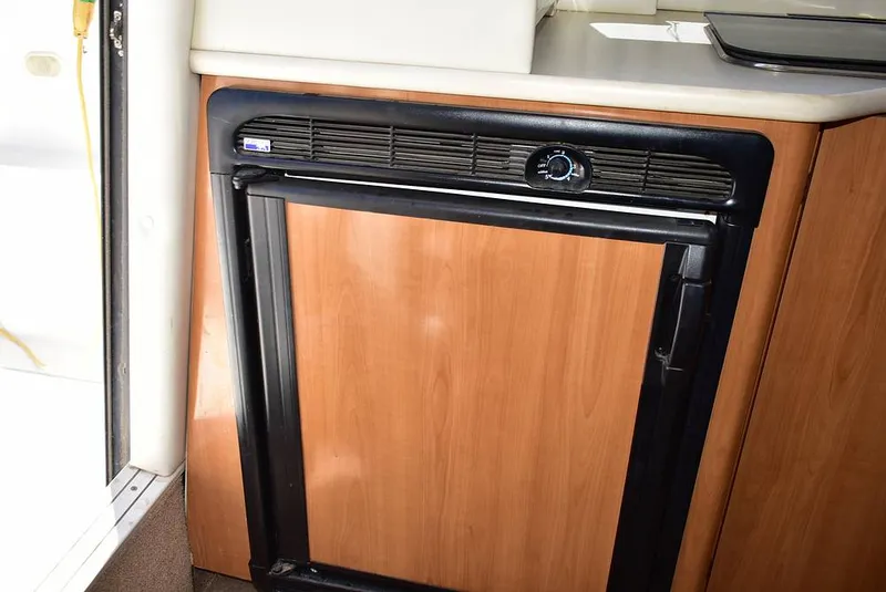 Slide: The Image of Bayliner 3258 Command Bridge 2001 - 15643877