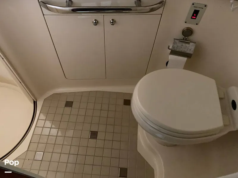 Slide: The Image of Ensuite Head - 15631605