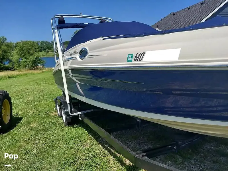 Slide: The Image of Sea Ray 240 Sundeck 2007 - 15618303