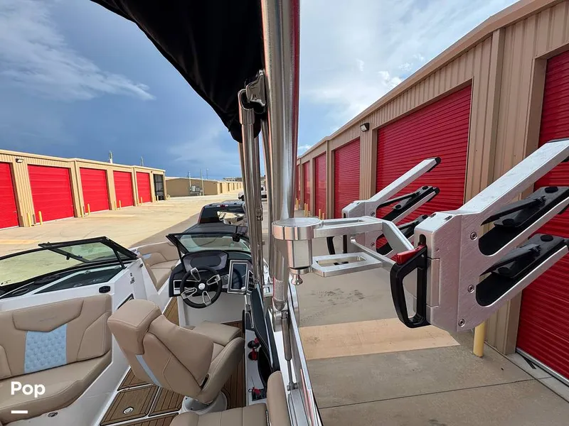 Slide: The Image of Mastercraft XT22 2023 - 15607477