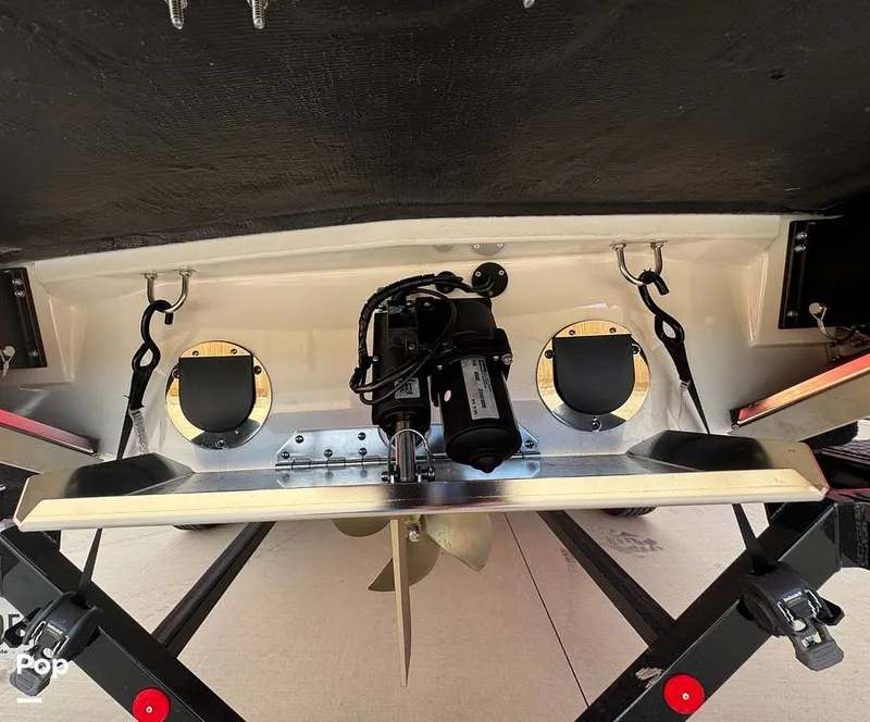 Slide: The Image of Mastercraft XT22 2023 - 15628108