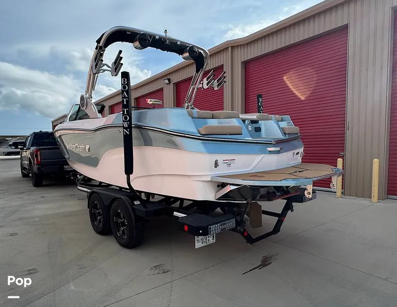 Slide: The Image of Mastercraft XT22 2023 - 15628113