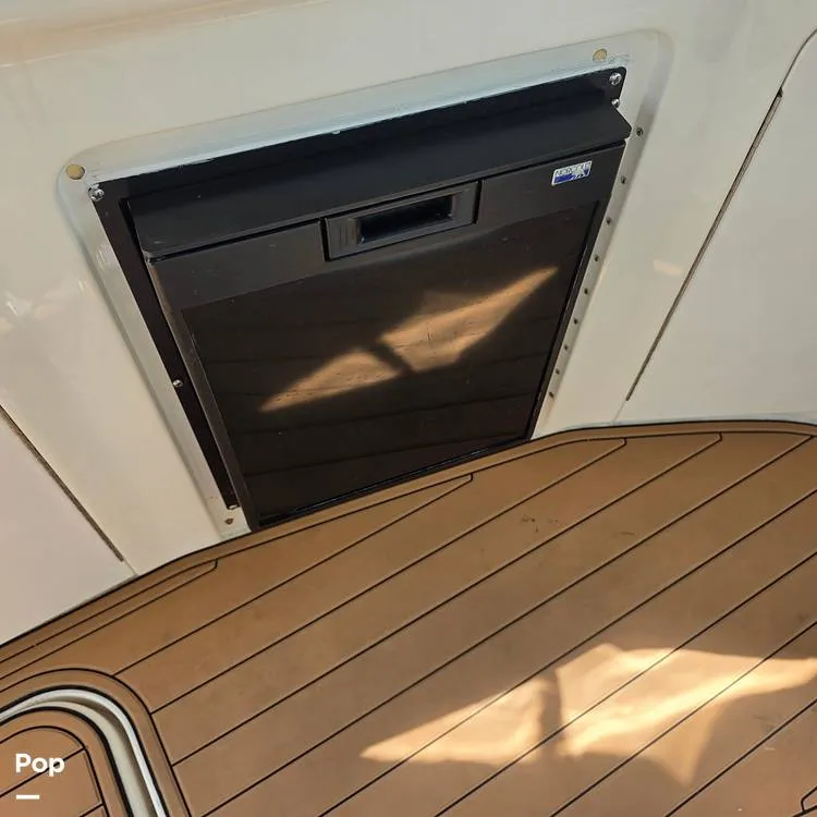 Slide: The Image of Sea Ray 300 Sundancer 2004 - 16315035