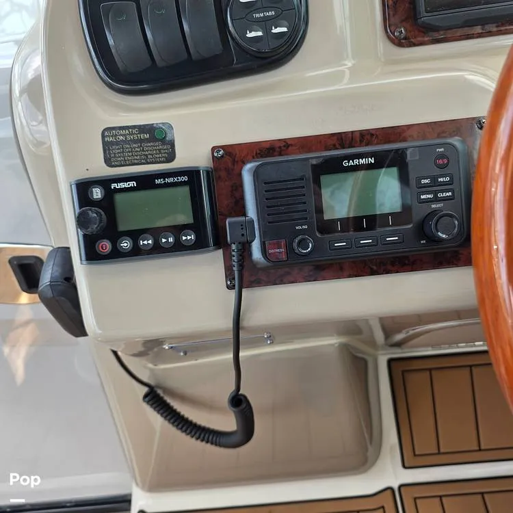 Slide: The Image of Sea Ray 300 Sundancer 2004 - 16315044