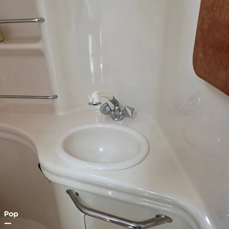 Slide: The Image of Sea Ray 300 Sundancer 2004 - 16315102