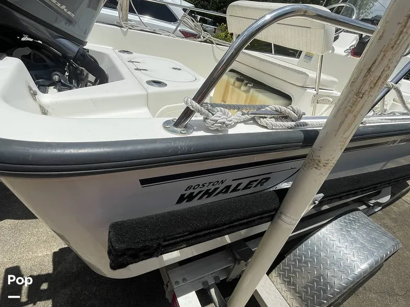 Slide: The Image of Boston Whaler Montauk 170 2008 - 15634921