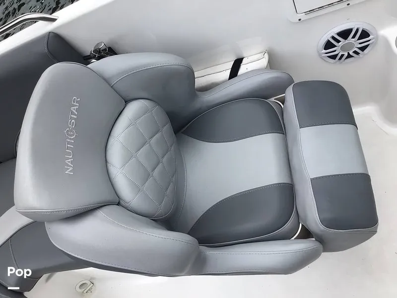 Slide: The Image of NauticStar 223 DC 2025 - 16756871