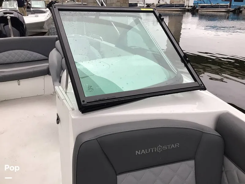 Slide: The Image of NauticStar 223 DC 2025 - 15608865