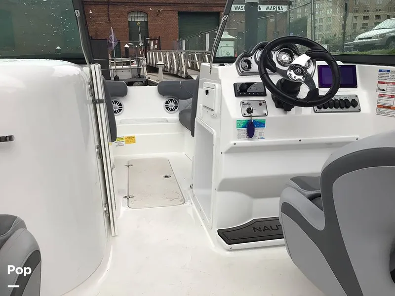 Slide: The Image of NauticStar 223 DC 2025 - 15608876