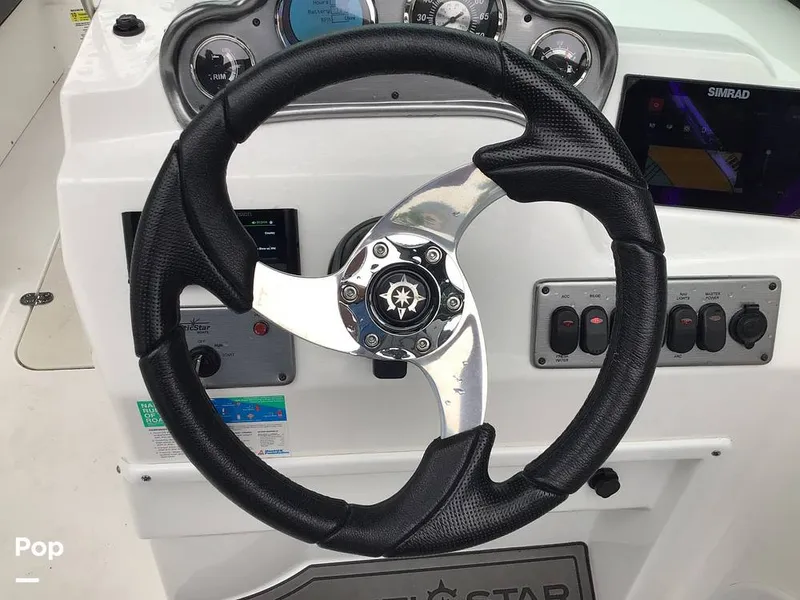 Slide: The Image of NauticStar 223 DC 2025 - 15608839