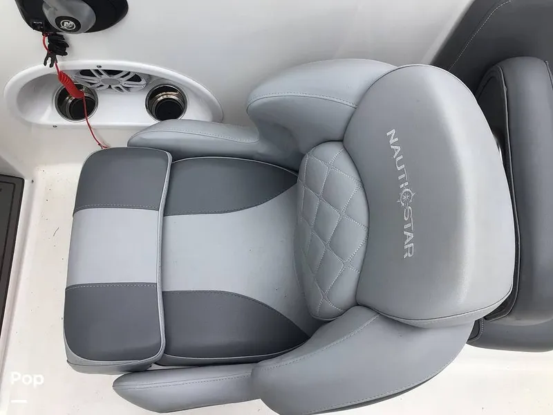 Slide: The Image of NauticStar 223 DC 2025 - 16756850