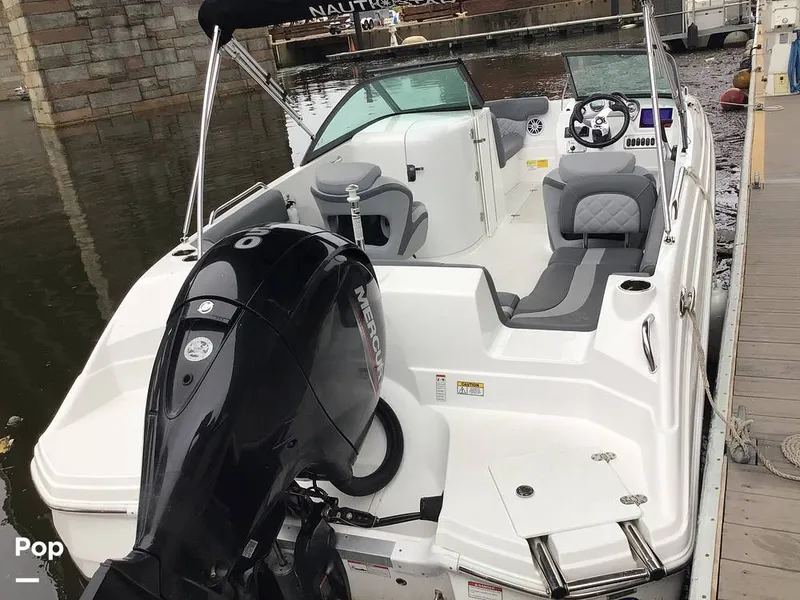 Slide: The Image of NauticStar 223 DC 2025 - 15608890