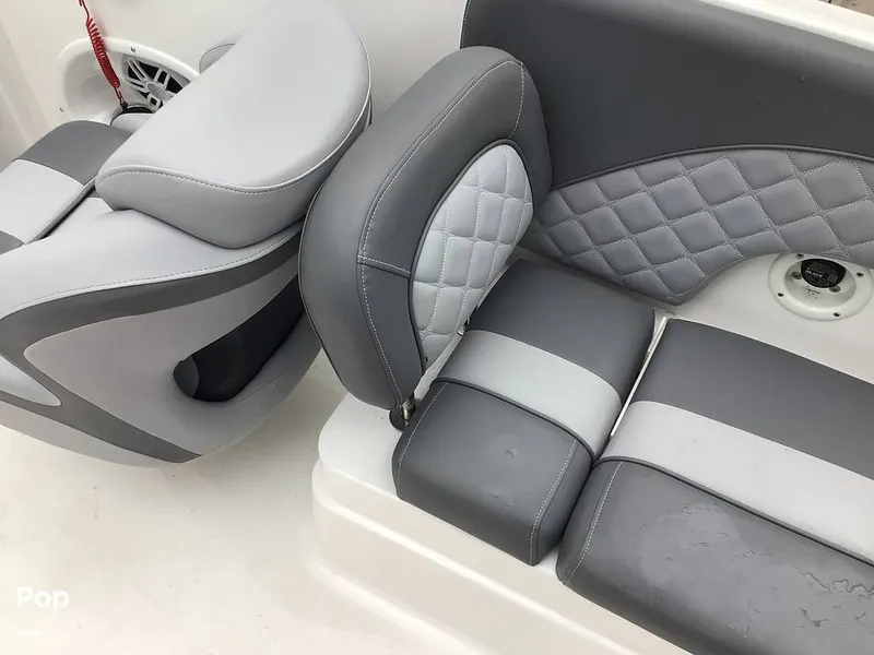 Slide: The Image of NauticStar 223DC 2025 - 15608933