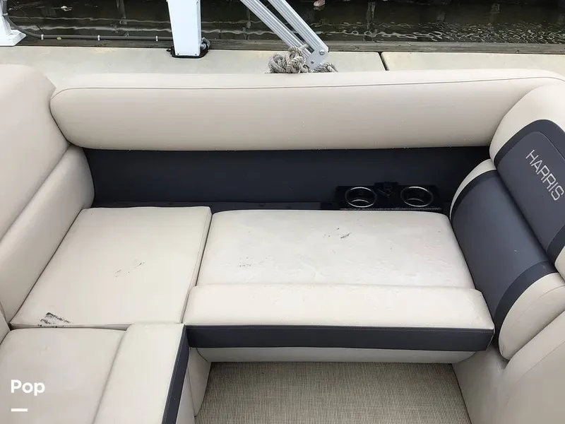 Slide: The Image of Harris Cruiser 230 2025 - 15608795