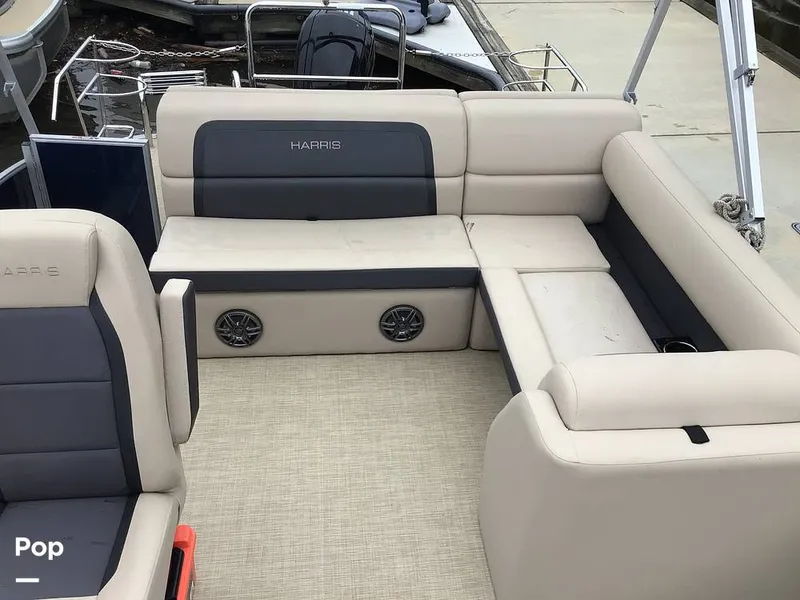 Slide: The Image of Harris Cruiser 230 2025 - 15608791