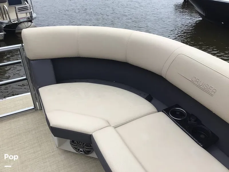 Slide: The Image of Harris Cruiser 230 2025 - 15608802