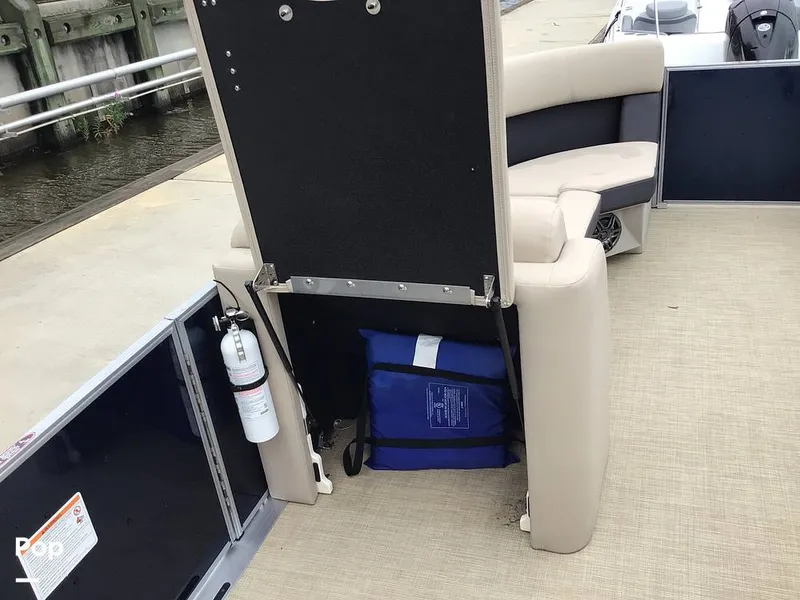 Slide: The Image of Harris HCX23 Cruiser 230 2025 - 15608748