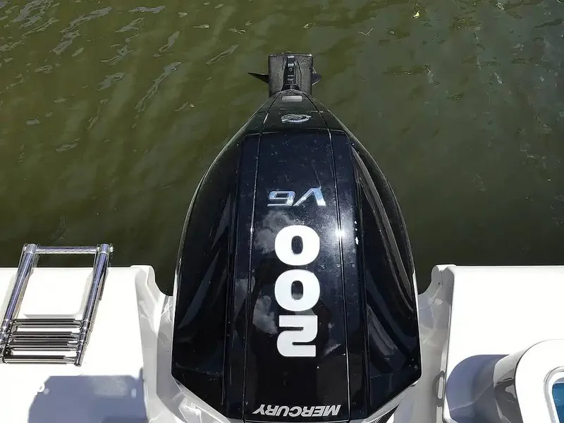 Slide: The Image of NauticStar 222 OSL 2024 - 15591095