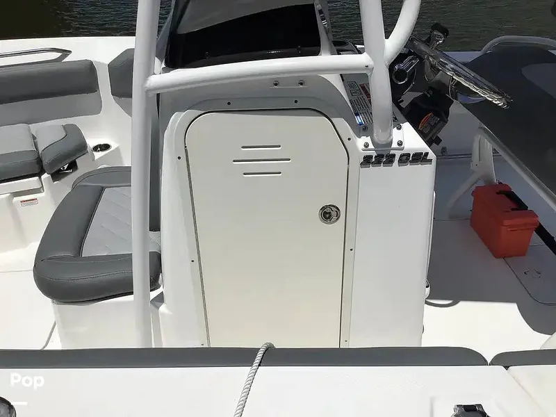 Slide: The Image of NauticStar 222 OSL 2024 - 15591089